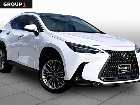 Certified 2026 Lexus NX 350 AWD w/ Accessory Package (2T) image 3