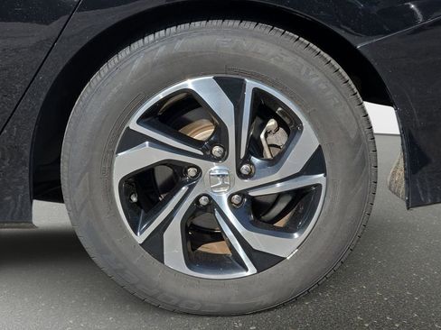Used 2017 Honda Accord LX image 35