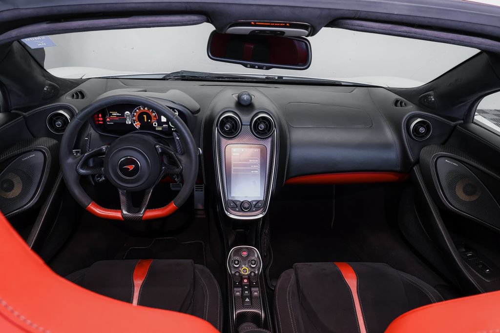 Used 2018 McLaren 570S Spider RWD image 46