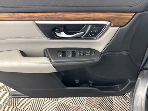 Used 2021 Honda CR-V Touring image 23