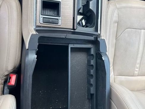 Used 2022 Ford Expedition Max Limited RWD image 20
