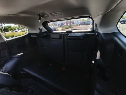 New 2026 Toyota Highlander Platinum AWD/4WD image 23