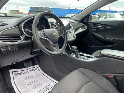 Used 2023 Chevrolet Malibu LT FWD image 8