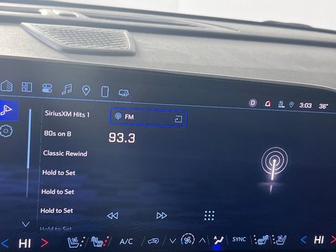 Used 2024 Chevrolet Traverse RS w/ LPO, Floor Liner Package image 15