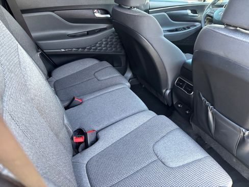 Used 2021 Hyundai Santa Fe SEL image 16