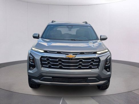 Certified 2025 Chevrolet Equinox LT w/ Convenience Package II AWD/4WD image 8