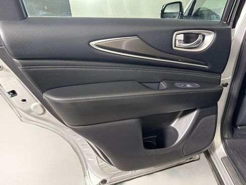 Used 2019 INFINITI QX60 Luxe image 26