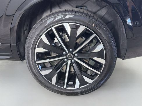 New 2026 Volvo XC90 B5 Plus w/ Protection Package AWD/4WD image 33