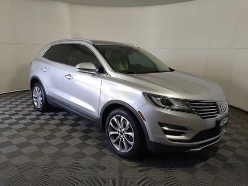 Used 2016 Lincoln MKC Select w/ Select Plus Package AWD/4WD image 13