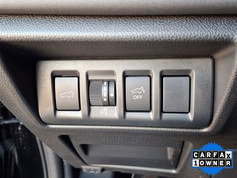 Certified 2025 Subaru Outback Limited image 22