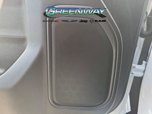 Used 2025 Chevrolet Silverado 1500 Custom image 22