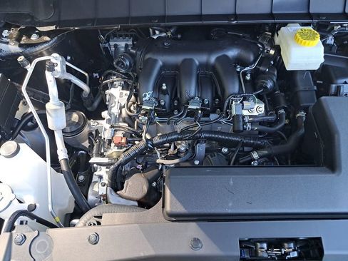 New 2025 Nissan Pathfinder SL w/ Black Appearance Package image 23