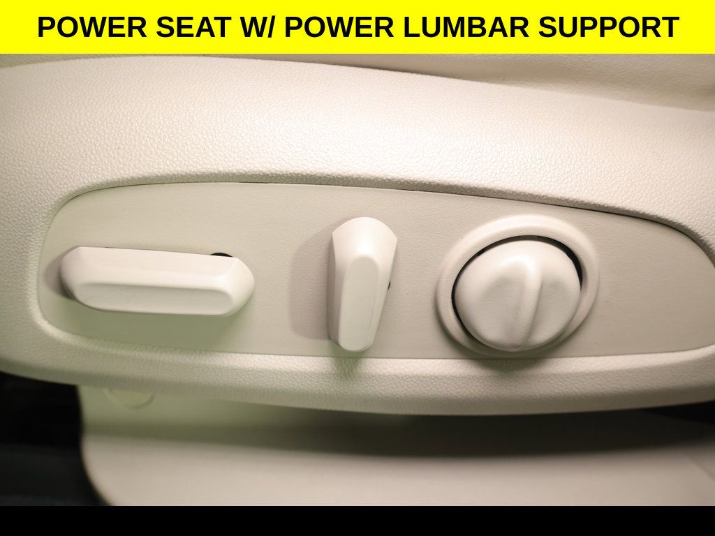 Used 2021 Buick Enclave Essence AWD/4WD image 5