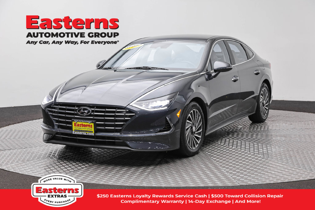 Used 2023 Hyundai Sonata SEL FWD image 1