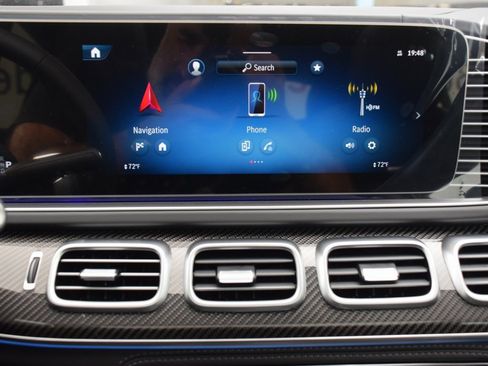 New 2025 Mercedes-Benz GLE 63 AMG S image 24