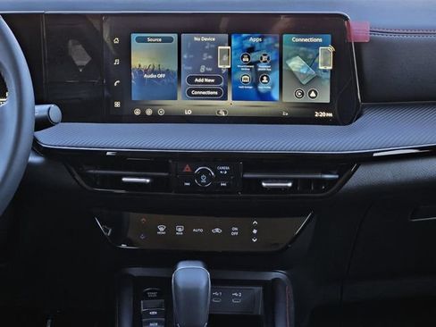 New 2026 Nissan Kicks SR image 20