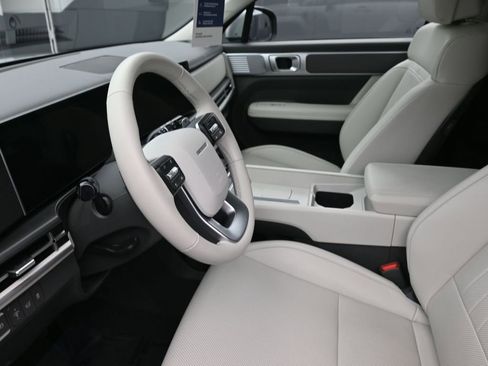 Used 2024 Hyundai Santa Fe SEL image 13