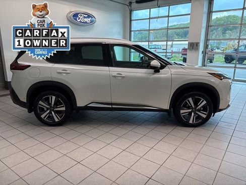 Used 2023 Nissan Rogue SL w/ SL Premium Package AWD/4WD image 7