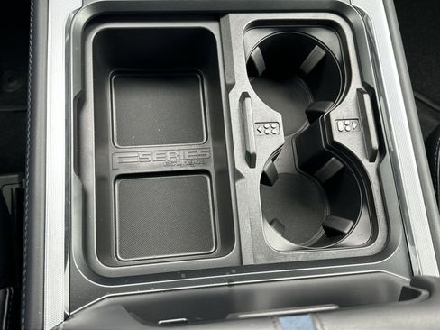 New 2025 Ford F350 Platinum image 32