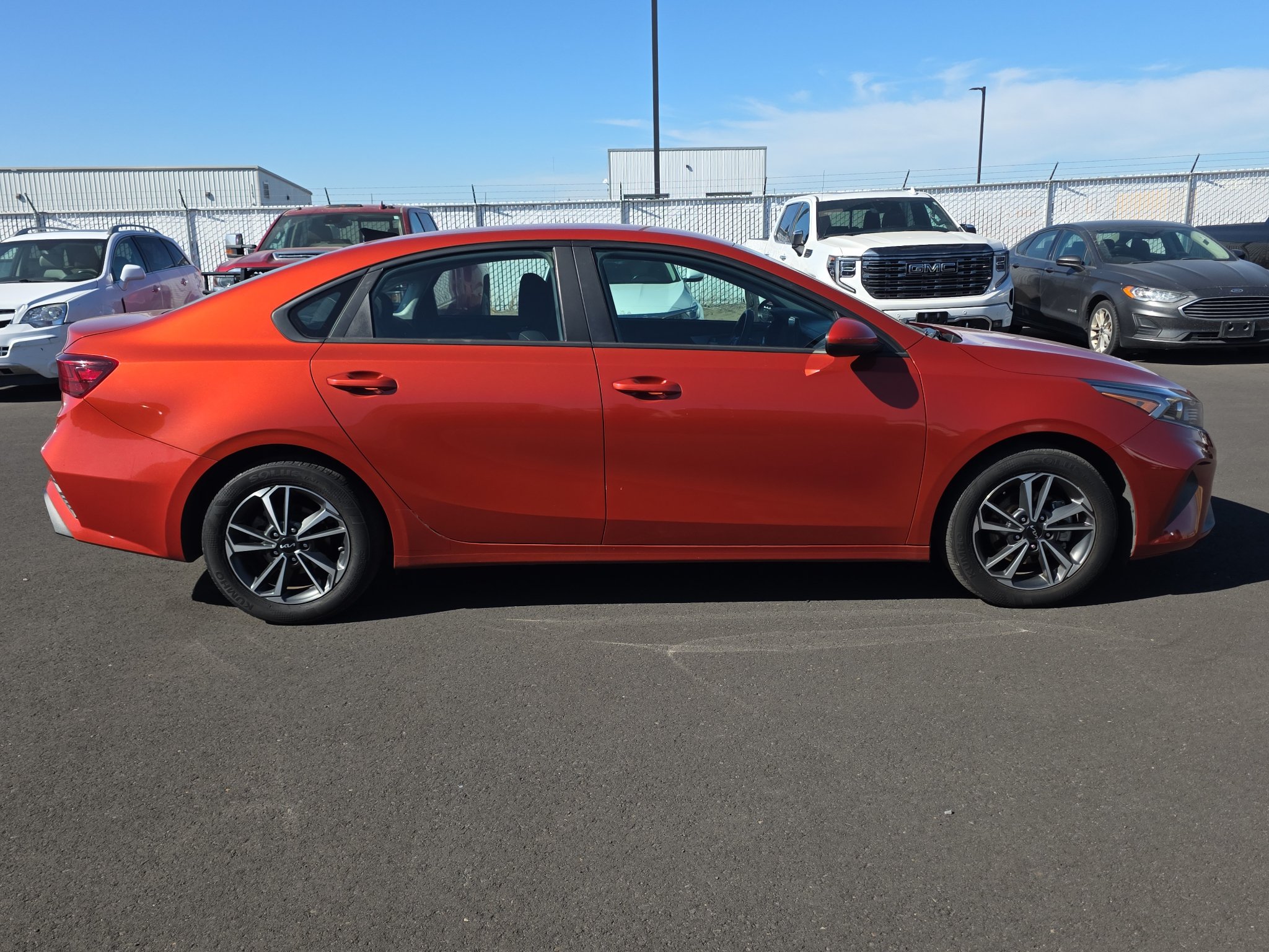 Used 2023 Kia Forte LXS FWD image 9