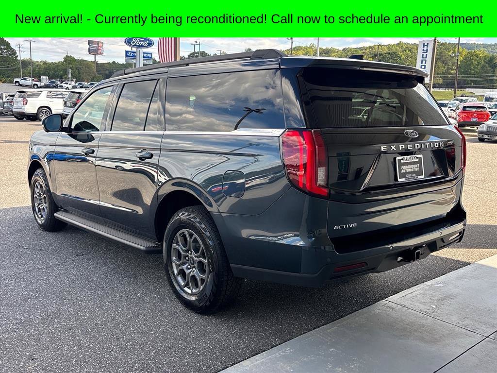 Used 2026 Ford Expedition Max Active AWD/4WD image 2