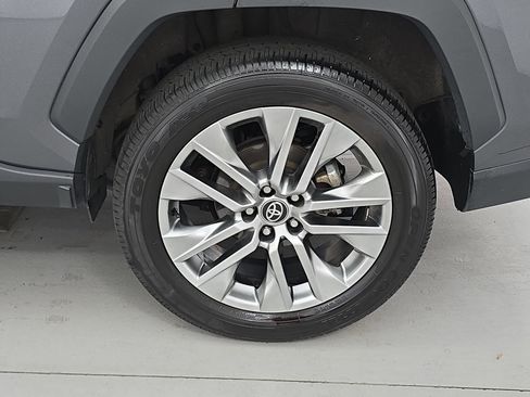 Used 2023 Toyota RAV4 XLE Premium AWD/4WD image 33