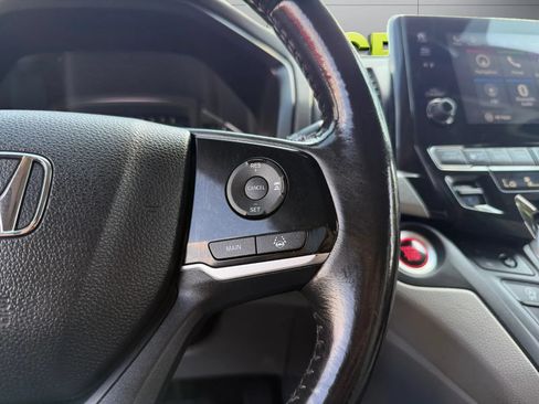 Used 2018 Honda Odyssey Touring image 30