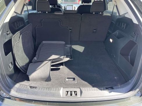 Certified 2022 Ford Edge SE w/ Black Appearance Package image 30