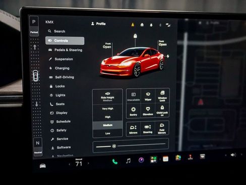 Used 2022 Tesla Model S Standard Range AWD/4WD image 24
