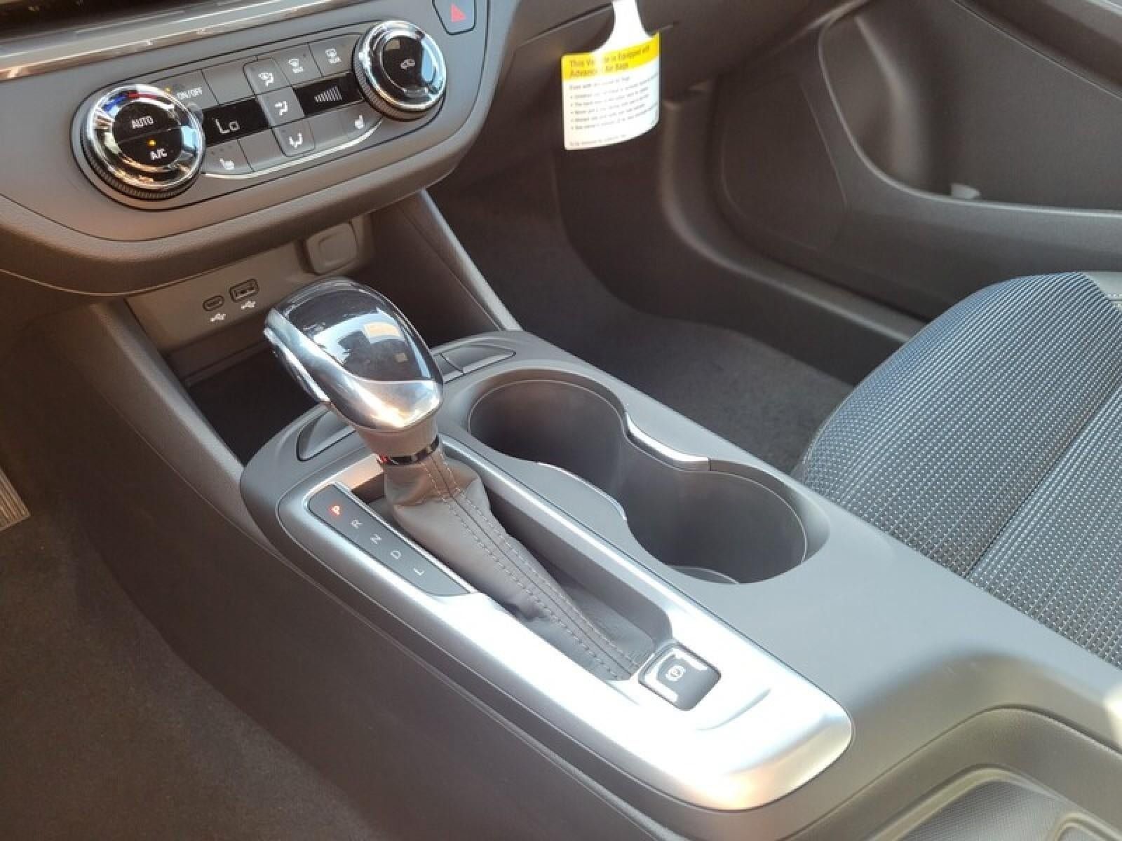 New 2026 Buick Envista Sport Touring w/ Convenience I Package FWD image 23