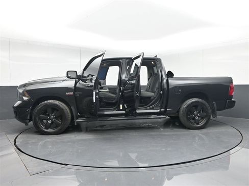 Used 2018 RAM 1500 Big Horn image 40