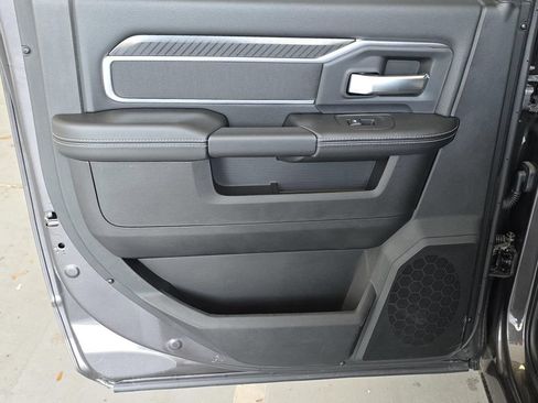 New 2026 RAM 2500 Big Horn AWD/4WD image 36