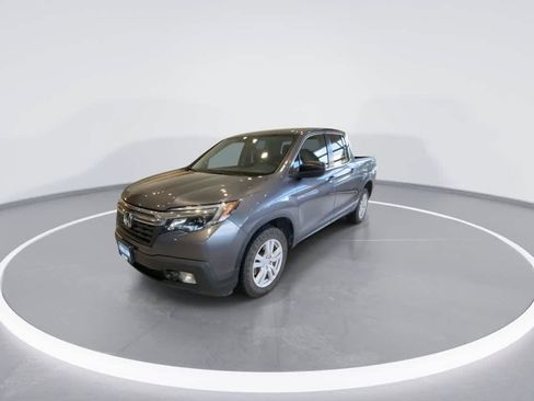 Used 2017 Honda Ridgeline RT image 4