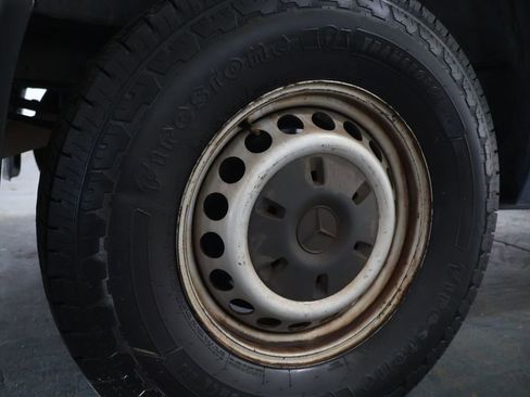 Used 2019 Mercedes-Benz Sprinter 170 image 25