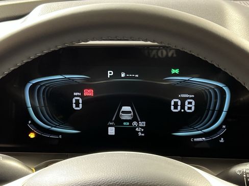 New 2025 Kia Telluride S image 15