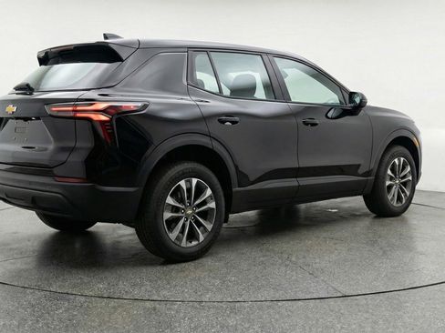 Used 2025 Chevrolet Equinox LT FWD image 9