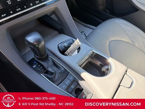 Used 2020 Toyota Avalon Limited w/ Advanced Safety Package image 22