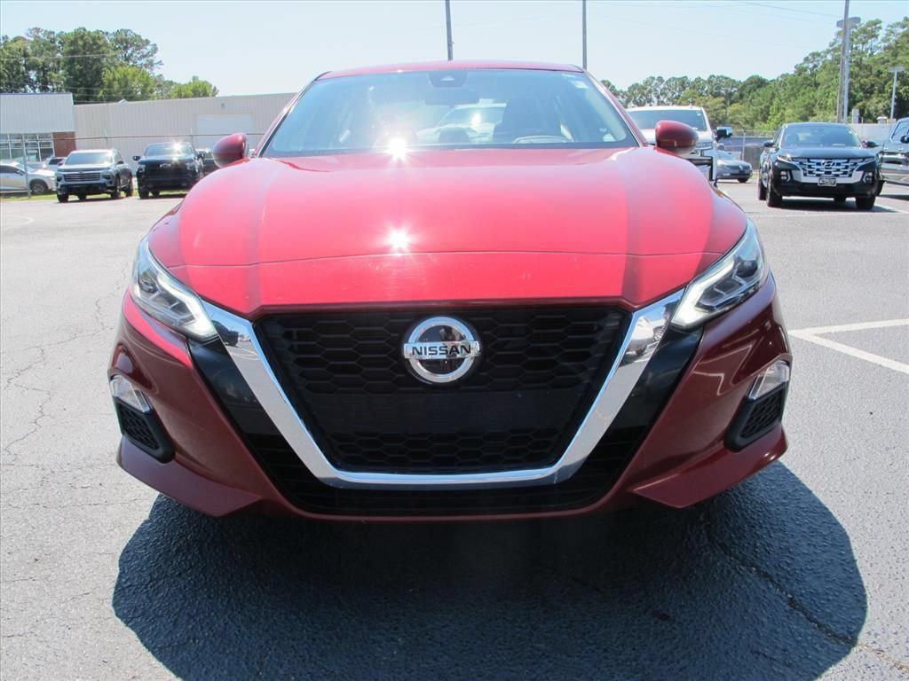 Used 2022 Nissan Altima 2.5 SV FWD image 9