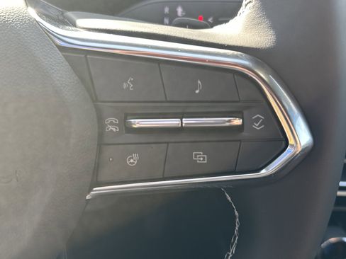 New 2026 Chevrolet Equinox EV LT image 18