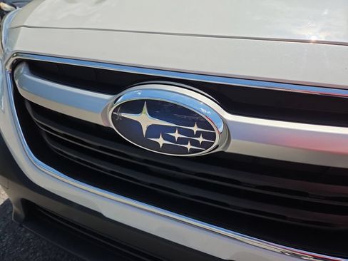 Used 2020 Subaru Outback Premium w/ Popular Package #1 AWD/4WD image 20