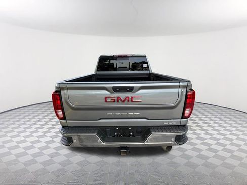 Used 2024 GMC Sierra 2500 SLE w/ SLE Value Package; AWD/4WD image 6