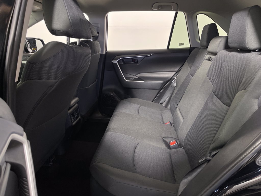 Certified 2025 Toyota RAV4 LE AWD/4WD image 13