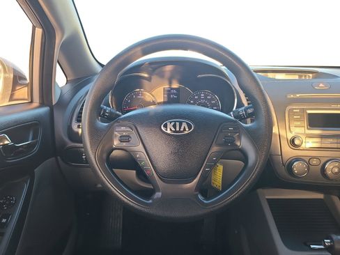Used 2014 Kia Forte LX FWD image 12