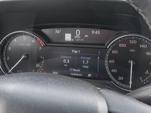 Used 2023 Cadillac CT4 Luxury w/ Sun And Sound Package RWD image 21