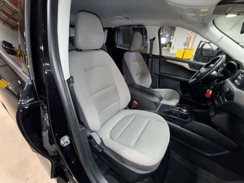 Used 2021 Ford Escape S AWD/4WD image 16