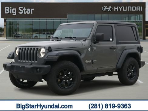 Used 2020 Jeep Wrangler Sport image 1