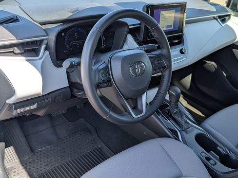 Used 2026 Toyota Corolla SE FWD image 14