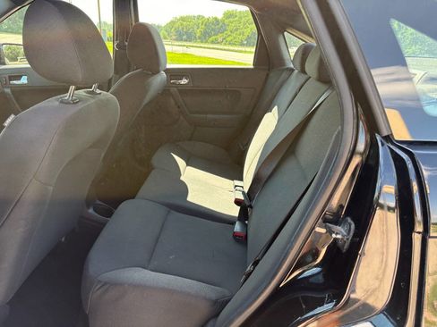 Used 2011 Ford Focus SES w/ 401A Rapid Spec Order Code image 12