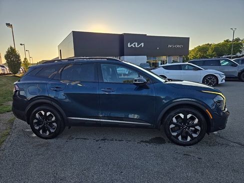 Certified 2024 Kia Sportage X-Line AWD/4WD image 2