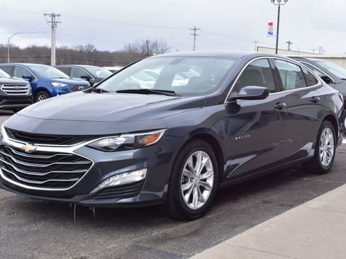 Used 2020 Chevrolet Malibu LT image 12